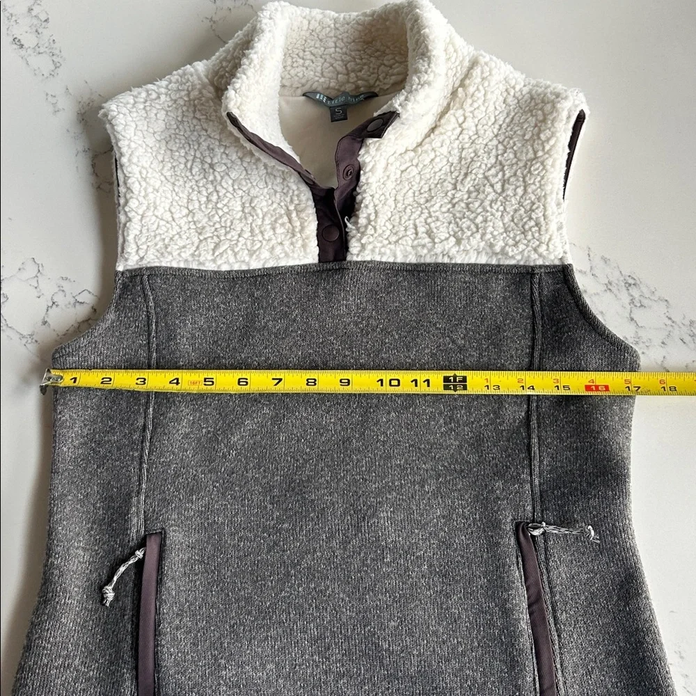 Title nine Callitrix Fleece vest dress - Picture 8 of 9